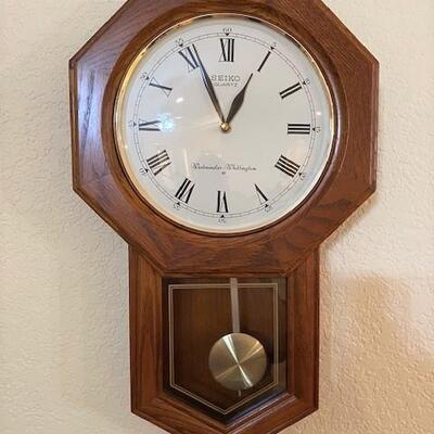 LOT#92LR: Seiko Westminster Regulator Style Clock