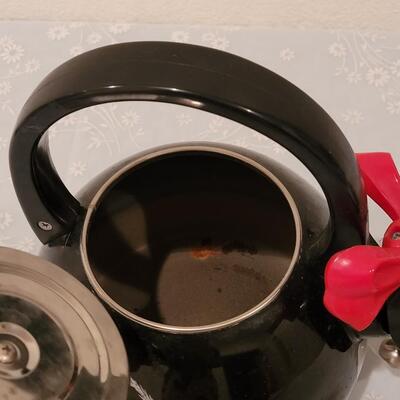 Lot 91: Vintage Cat Tea Kettle (has a lot of wear on the inside) 