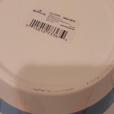 Lot 92: (3) Hallmark Planters and Saucers