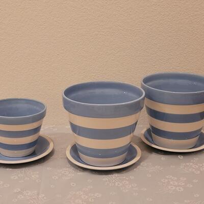 Lot 92: (3) Hallmark Planters and Saucers