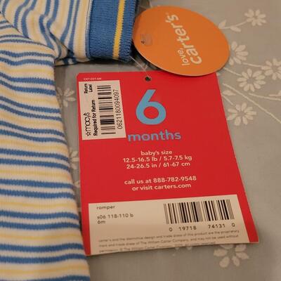 Lot 106: New Baby Boys Carter's Outfit, Pregnancy Calendar, gift Card Holder & Ribbo 