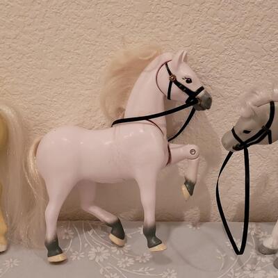 Lot 109: Fisher Price Horses