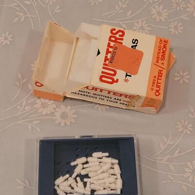 Lot 138: Vintage Quitters Game