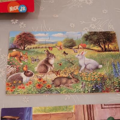 Lot 140: Children's Puzzles