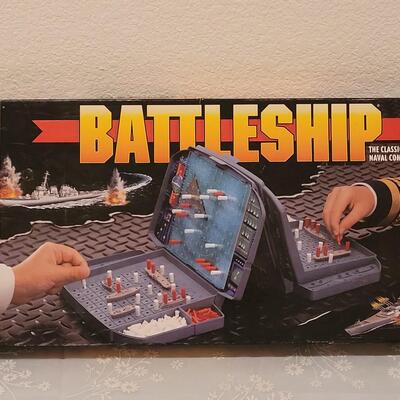 Lot 145: Vintage Battleship Game