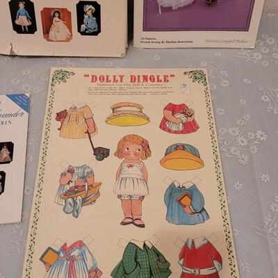 Lot 147: MADAME ALEXANDER Books and "Dolly Dingle" Paper Dolls