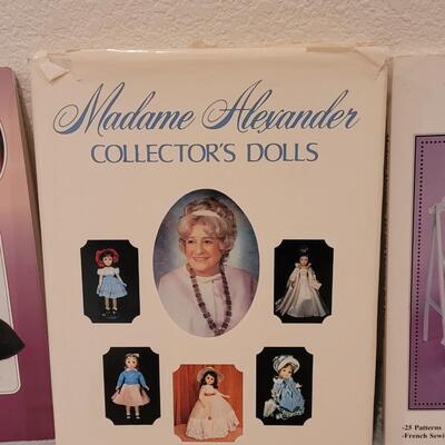 Lot 147: MADAME ALEXANDER Books and "Dolly Dingle" Paper Dolls