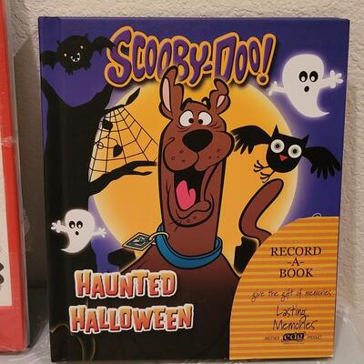 Lot 163: Children's Book Lot  (2 Recordable)
