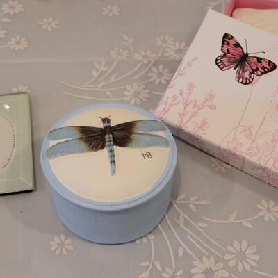 Lot 167: Decorative Plates, Magnets, Soaps and Trinket Box