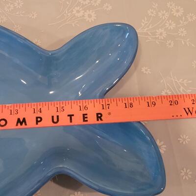 Lot 169: Large Ceramic Fish Dish