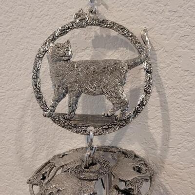 Lot 171: Whispering Winds Pewter Cat Wind Chime 