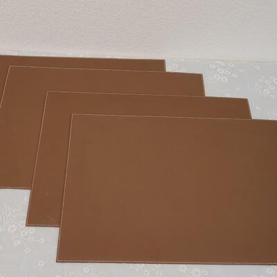 Lot 173: New Leather Brown/Black Placemats 