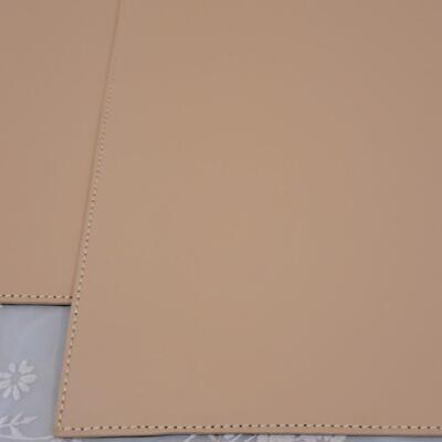 Lot 175: (4) New Tan/Black Leather Placemats 
