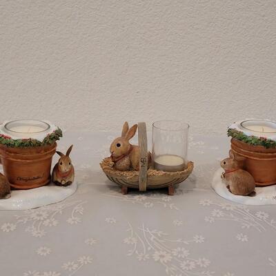 Lot 176: Marjolein Bastin Candle Holder Bunnies