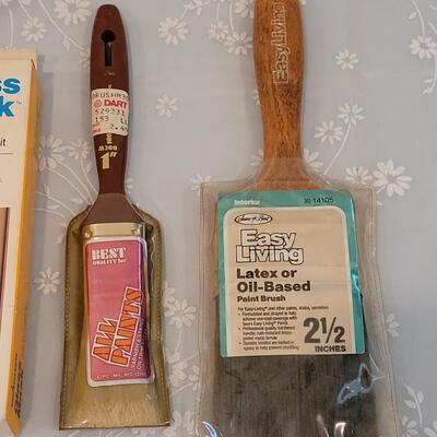 Lot 179: Paint Rollers, Brushes and Wagner Glass Mask