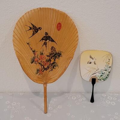 Lot 184: Vintage Asian Fans