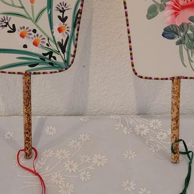Lot 185: Vintage Handpainted Silk Fans