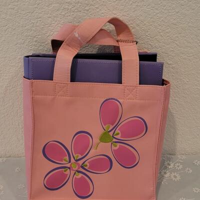 Lot 191: New Photo Album & Bag