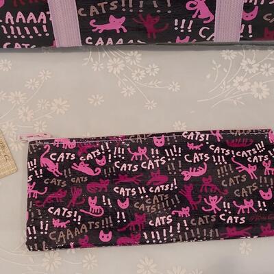 Lot 192: New Cat Tote and Zipper Pouch