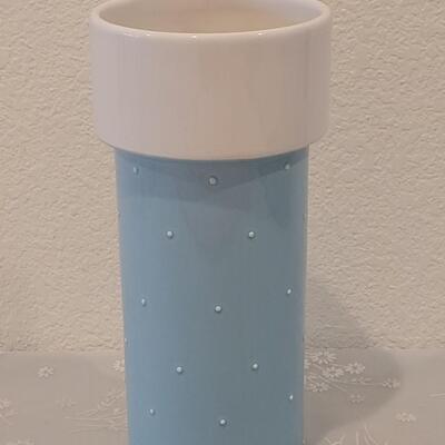 Lot 194: Blue & White Ceramic Vase