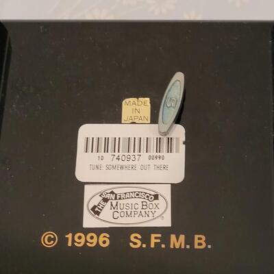 Lot 196: Vintage Trinket Boxes