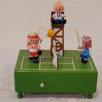 Lot 205: Vintage Enesco Tennis Match Music Box