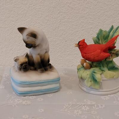 Lot 214: (2) Music Boxes
