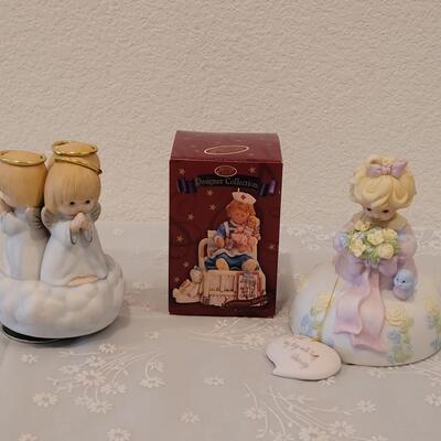 Lot 218: (3) Music Boxes 