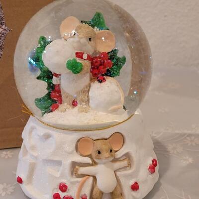 Lot 219: (2) Snow Globes Charming Tails and Snowman