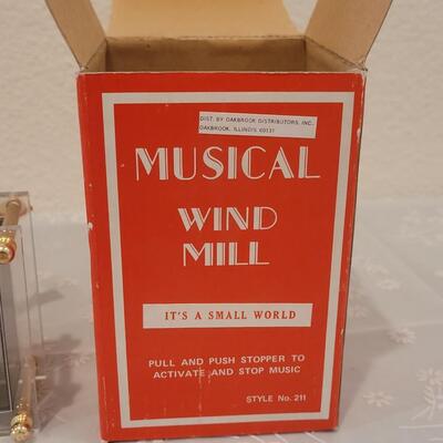 Lot 225: Music Box Windmill and Angel