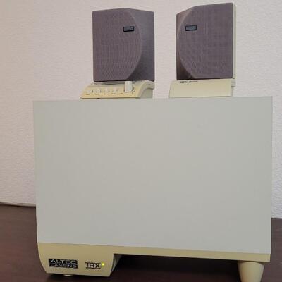 Lot 227: Vintage LucasFilm THX Surround Sound ALTEC LANSING Powered Subwoofer Computer Media System