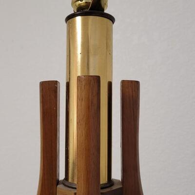 Lot 237: Vintage 29" Tall Mid Century Modern Table Lamp 