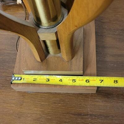 Lot 237: Vintage 29" Tall Mid Century Modern Table Lamp 