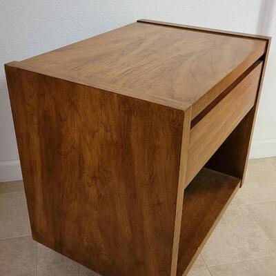 Lot 245: Vintage Mid Century Modern LANE Side Table #2 - 22" x 22" x 16"