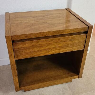 Lot 245: Vintage Mid Century Modern LANE Side Table #2 - 22" x 22" x 16"