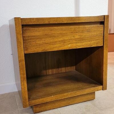 Lot 245: Vintage Mid Century Modern LANE Side Table #2 - 22" x 22" x 16"