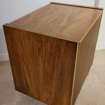 Lot 245: Vintage Mid Century Modern LANE Side Table #2 - 22" x 22" x 16"