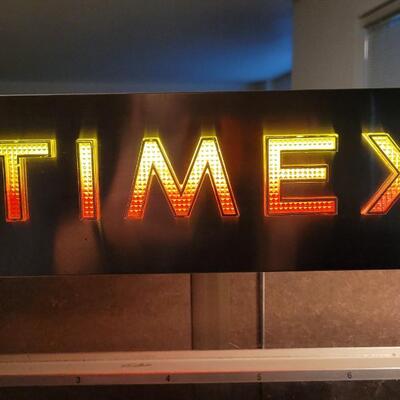 Lot 248: Vintage TIMEX Display Cabinet w/ Lights and Moving Shelves - TESTED A+