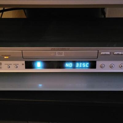 Lot 255: DVD Player TESTED A+