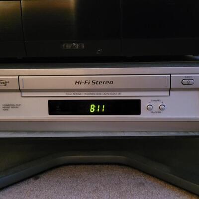 Lot 256: VHS Player TESTED A+