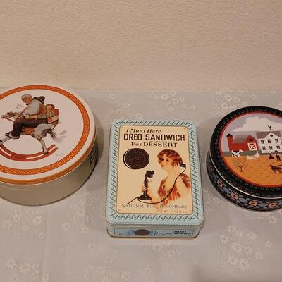 Lot 257: Vintage Oreo, Norman Rockwell and Amish Scene Tins