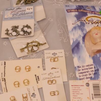 Lot 264: Doll Making Lot