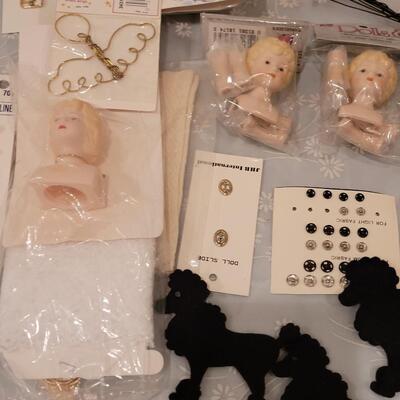 Lot 264: Doll Making Lot