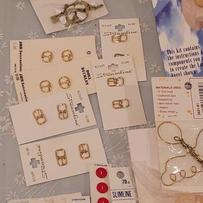 Lot 264: Doll Making Lot