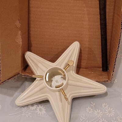 Lot 266: New Snowbabies Ornament Tree (Ornaments not included)