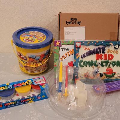 Lot 267: Finger Paints, Play-Doh Set and Kid Concoction Books & Set