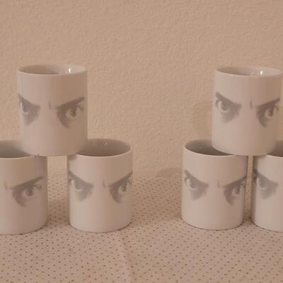 Lot 269: (6) Eyes Coffee Cups