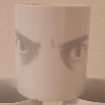Lot 269: (6) Eyes Coffee Cups