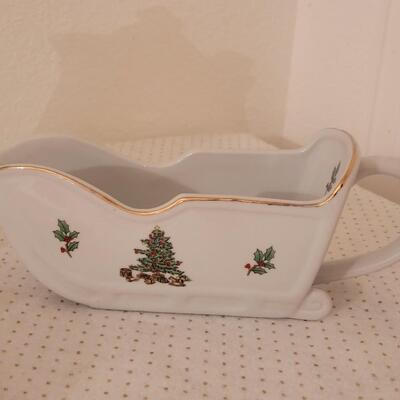 Lot 283:  Vintage Mixed Christmas Tea Set, Sleigh Dish and Ashtray 
