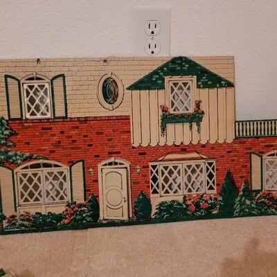 Lot 287: Vintage 1950s Marx Metal Tin Litho Dollhouse Suburban Colonial